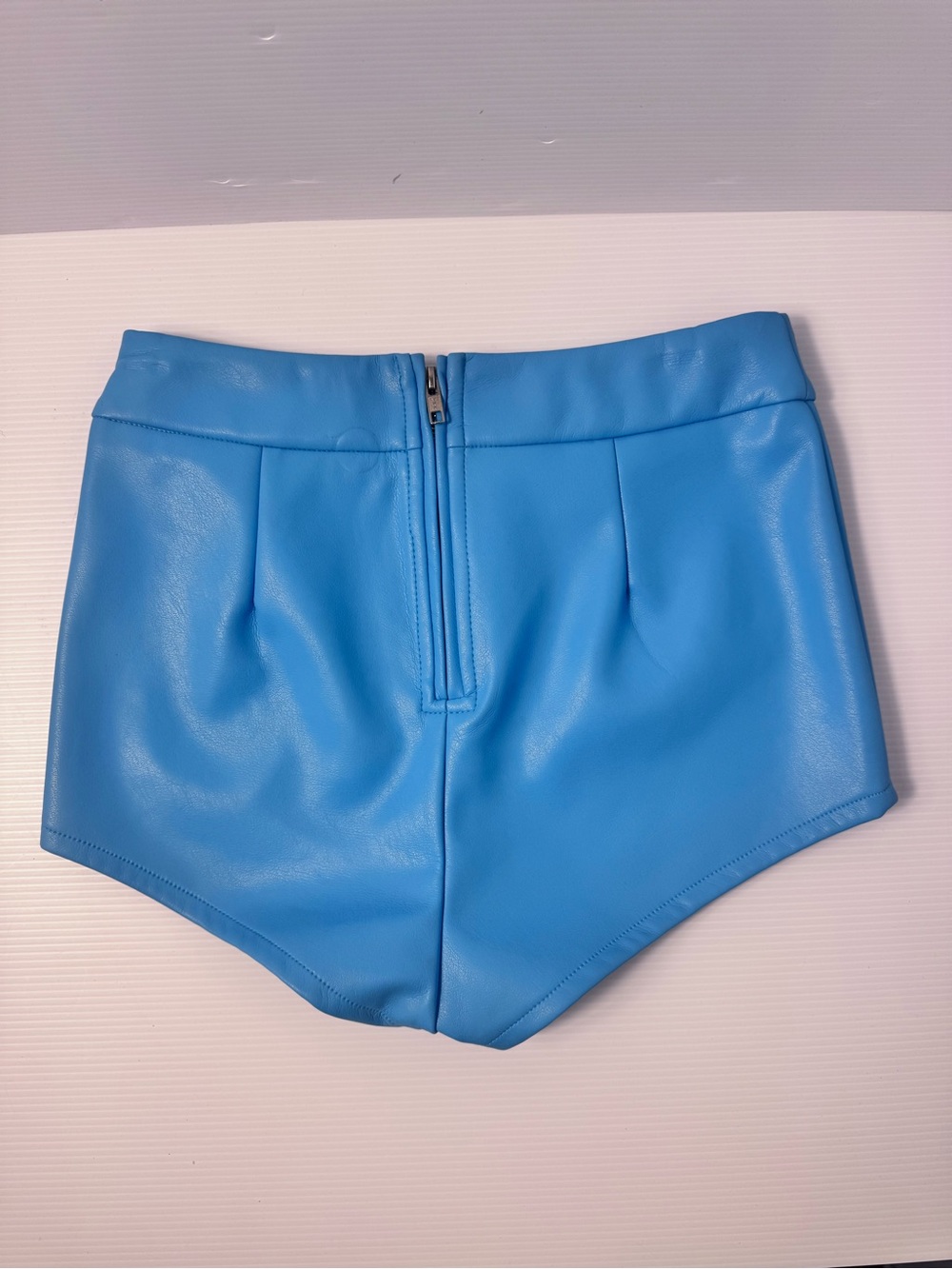 AKIRA Blue Faux Leather High Waisted Micro Shorts NWT - Picture 4 of 5